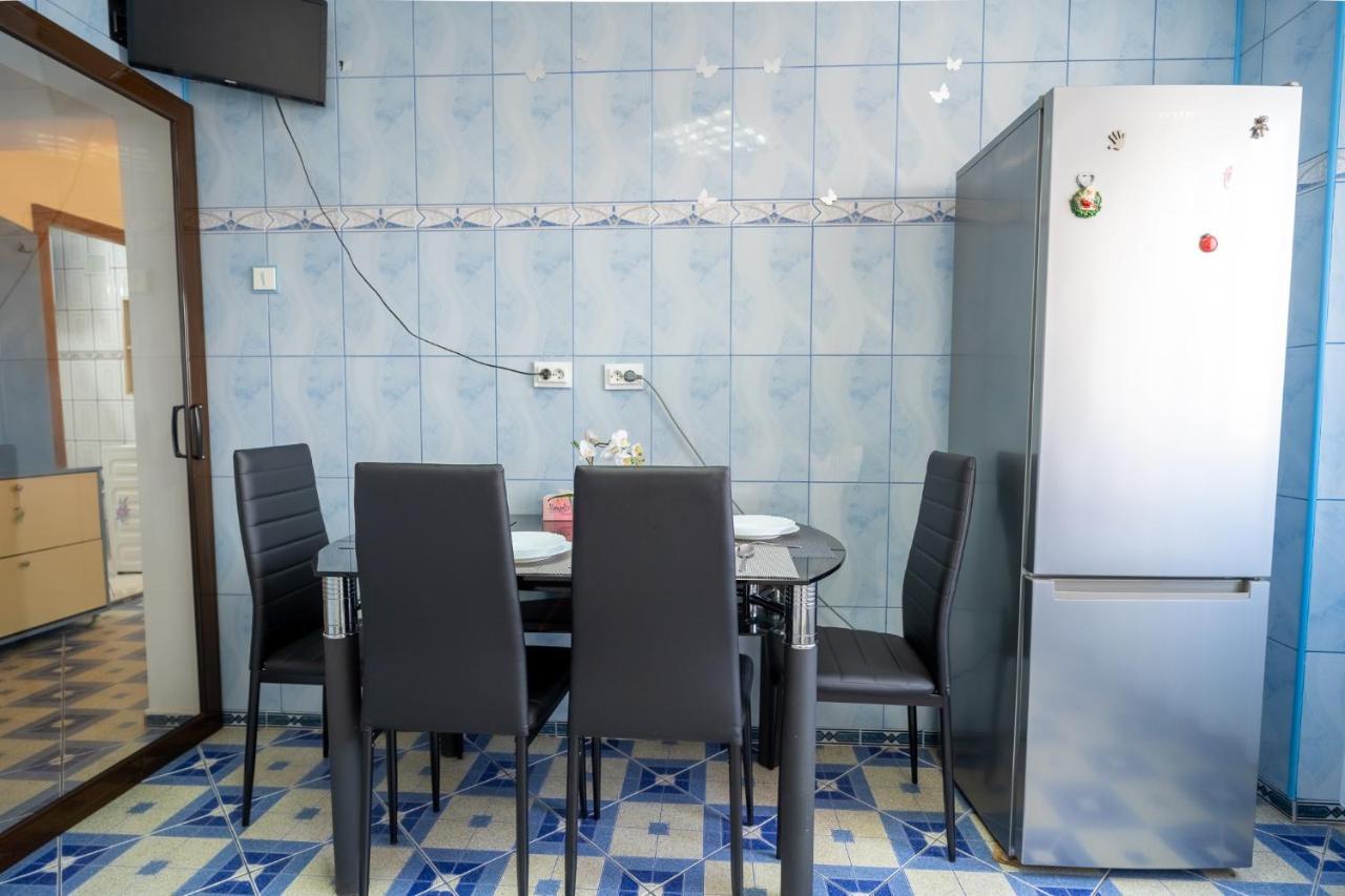 Serene 1Br Apartment With Workspace Bucureşti Eksteriør bilde
