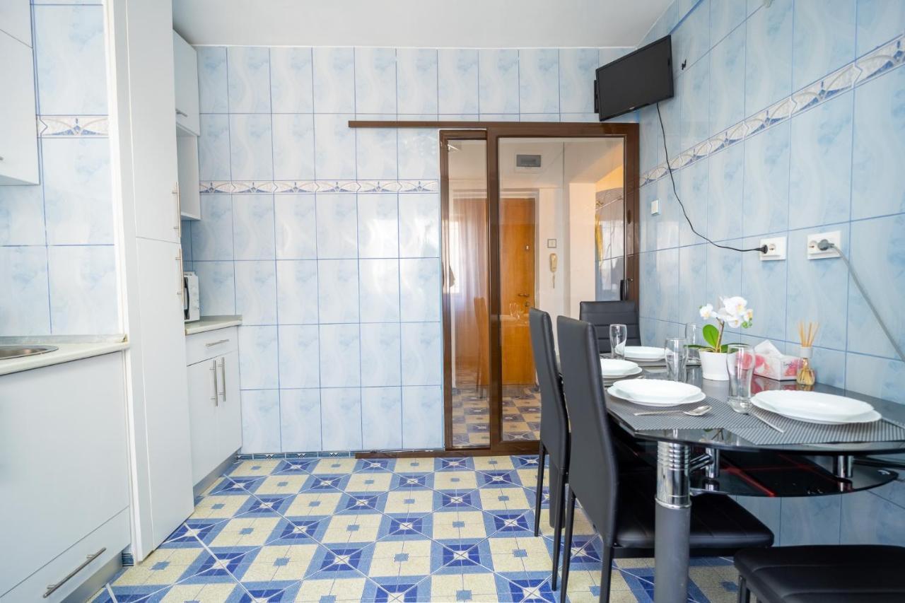 Serene 1Br Apartment With Workspace Bucureşti Eksteriør bilde