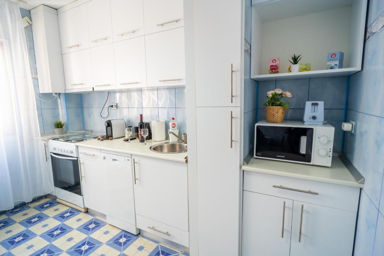 Serene 1Br Apartment With Workspace Bucureşti Eksteriør bilde